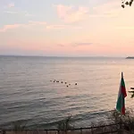 דירה First Sea Line Flora, Next To The