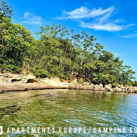 Budget First Sea Line Apt. Flora * Pomorie