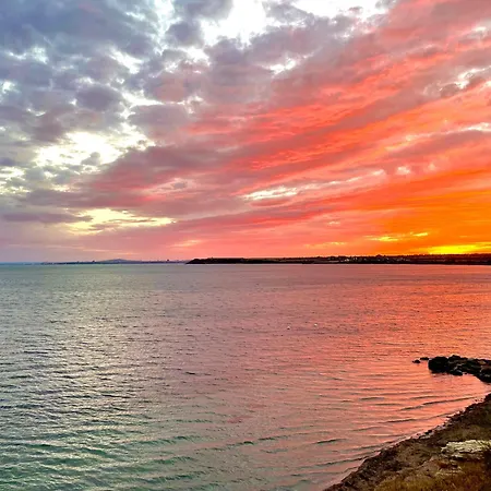 Budget First Sea Line Apt. Flora * Pomorie