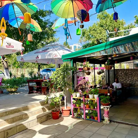 Apartament Budget First Sea Line Apt. Flora *