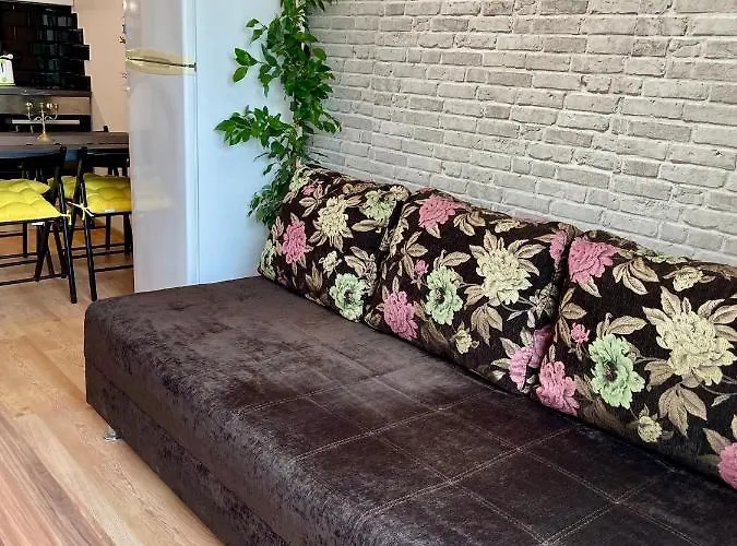 Апартаменты Budget First Sea Line Apt. Flora *