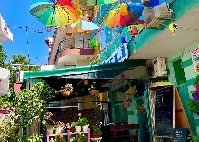 Апартаменты Budget First Sea Line Apt. Flora *