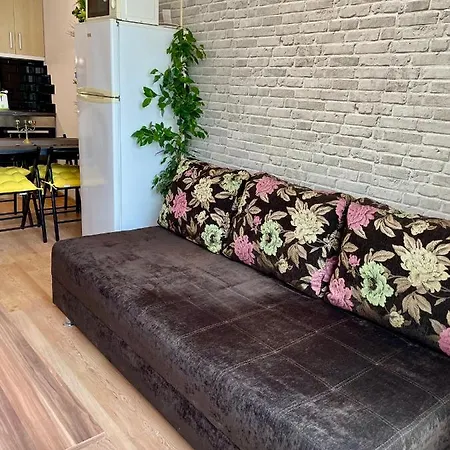 Apartment Budget First Sea Line Apt. Flora *