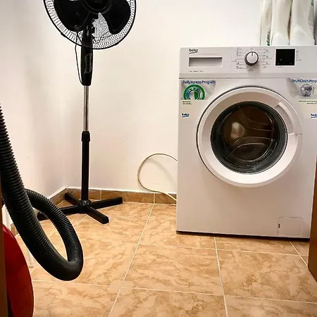 Apartment Budget First Sea Line Apt. Flora *