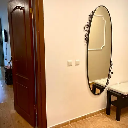 Budget First Sea Line Apt. Flora * Pomorie