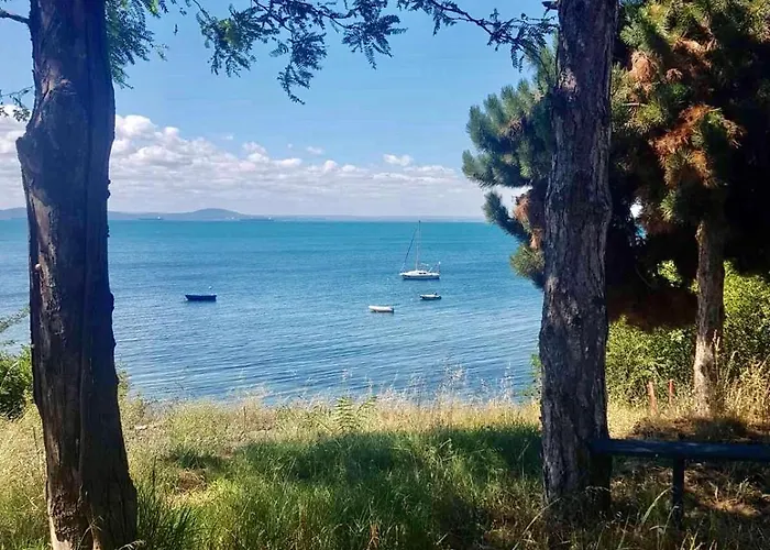 Budget First Sea Line Apt. Flora Апартамент